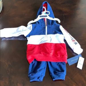 NWT Tommy Hilfiger 2 piece set: 6-9 mo